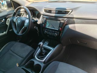 Nissan Qashqai 2015 1.6cc 130hp DCI ACENTA PREMIUM  4X4-thumb-48