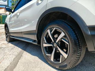 Nissan Qashqai 2015 1.6cc 130hp DCI ACENTA PREMIUM  4X4-thumb-23