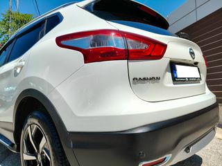 Nissan Qashqai 2015 1.6cc 130hp DCI ACENTA PREMIUM  4X4-thumb-25