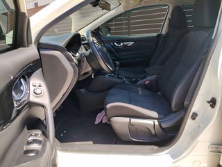 Nissan Qashqai 2015 1.6cc 130hp DCI ACENTA PREMIUM  4X4-thumb-72
