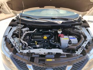 Nissan Qashqai 2015 1.6cc 130hp DCI ACENTA PREMIUM  4X4-thumb-74