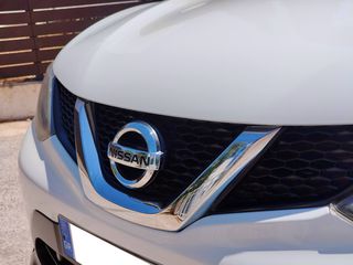 Nissan Qashqai 2015 1.6cc 130hp DCI ACENTA PREMIUM  4X4-thumb-80