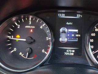 Nissan Qashqai 2015 1.6cc 130hp DCI ACENTA PREMIUM  4X4-thumb-62