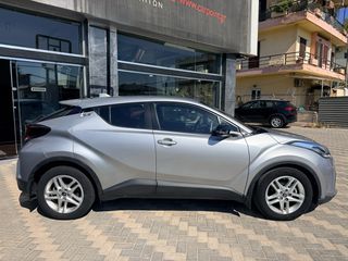 Toyota C-HR 2022 C-ENTER-thumb-2