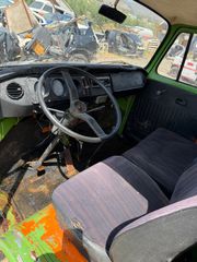 Volkswagen T2 1979-thumb-14