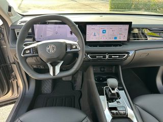 Mg HS 2026 LUXURY-thumb-47