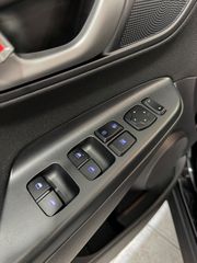 Hyundai Kona 2018 1.0 T-GDI PREMIUM-thumb-15