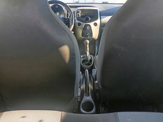 Citroen C1 2015-thumb-15