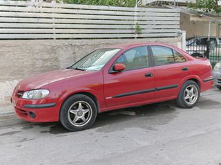 Nissan Almera 2001