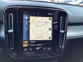 Volvo XC40 2021 Momentum Pro AWD Auto-thumb-32