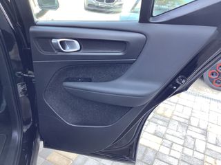 Volvo XC40 2021 Momentum Pro AWD Auto-thumb-14