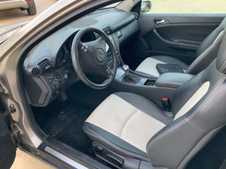 Mercedes-Benz C 180 2007 coupe-thumb-12