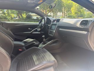 Volkswagen Scirocco 2011-thumb-1
