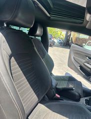 Volkswagen Scirocco 2011-thumb-5