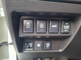 Nissan X-Trail 2019-thumb-16