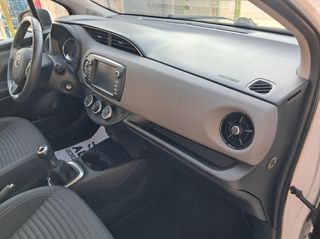 Toyota Yaris 2020 COMFORT-thumb-15