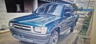 Toyota Hilux 2000 4X4 HILUX 1,5 ΚΑΜΠΙΝΑ ΕΛΛΗΝΙΚΟ
