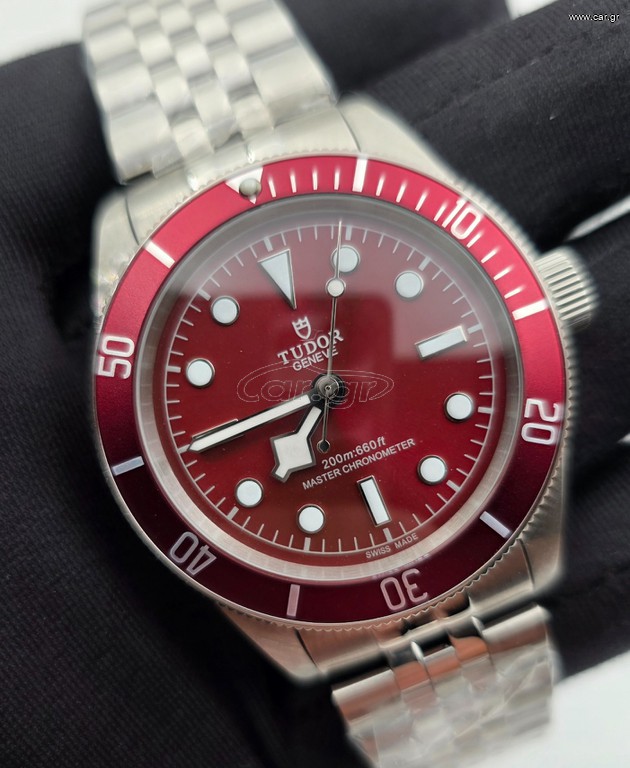 Tudor Black Bay Burgundy