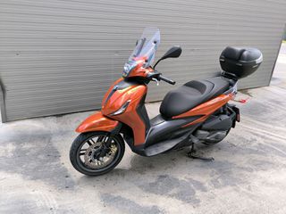 Piaggio Beverly 300i 2022-thumb-1