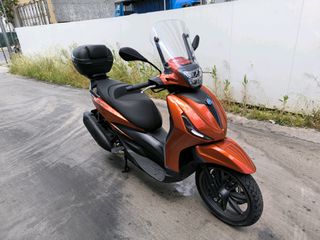 Piaggio Beverly 300i 2022-thumb-2