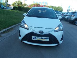 Toyota Yaris 2018 Cool-thumb-1