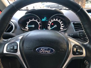 Ford Fiesta 2017 TITANIUM-LED-NAVIGATION-CRUISE-ECOBOOST-125PS-thumb-9