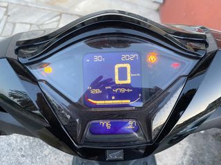 Honda SH 350i 2025