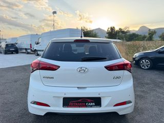 Hyundai i 20 2015 1.1 DIESEL BLACK LINE STYLE EDITION-thumb-15