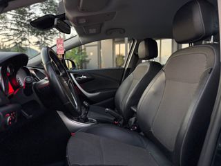 Opel Astra 2012 1.7 DIESEL CDTI Clima/Navi Full Extra-thumb-21