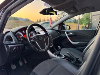 Opel Astra 2012 1.7 DIESEL CDTI Clima/Navi Full Extra-thumb-22