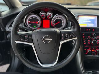 Opel Astra 2012 1.7 DIESEL CDTI Clima/Navi Full Extra-thumb-24