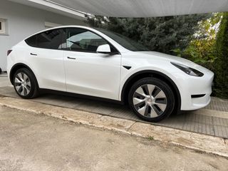 Tesla Model Y 2023 SR RWD (LFP Μπαταρια)-thumb-2