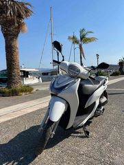 Rent scooter-thumb-3