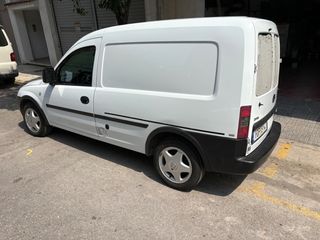 Opel Combo 2010 1.4 16V-thumb-3