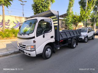 Ανατροπή Toyota 2014 DYNA 150-thumb-2