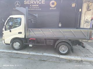 Ανατροπή Toyota 2014 DYNA 150-thumb-8