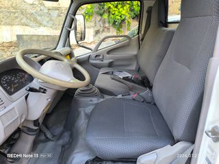 Ανατροπή Toyota 2014 DYNA 150-thumb-20