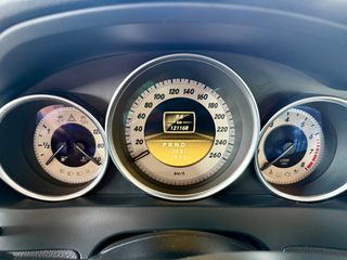 Mercedes-Benz C 180 2011 ELEGANCE AUTOMATIC-thumb-10