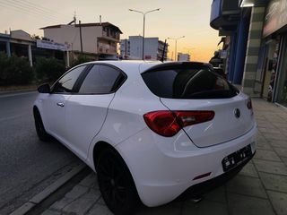 Alfa Romeo Giulietta 2017 ΒΕΝΖΊΝΗ ΠΡΟΣΦΟΡΆ-thumb-6