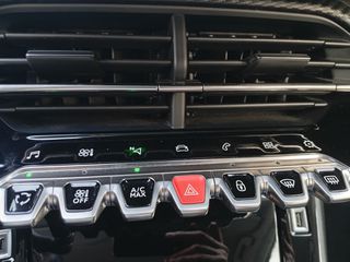 Peugeot 2008 2021 ROADTRIP-ΟΡΓΑΝΑ i-cockpit-thumb-17