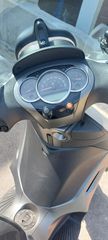 Piaggio Beverly 350 2021 BEVERLY 350 SPORT TOURING-thumb-2