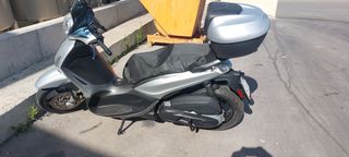 Piaggio Beverly 350 2021 BEVERLY 350 SPORT TOURING-thumb-4