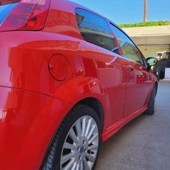Fiat Grande Punto 2011-thumb-4