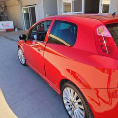Fiat Grande Punto 2011-thumb-8