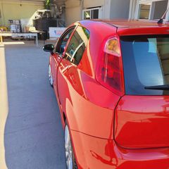 Fiat Grande Punto 2011-thumb-9