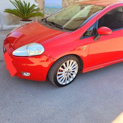 Fiat Grande Punto 2011-thumb-10