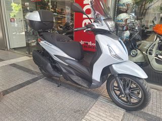 Piaggio Beverly 400 2025 HPE S-thumb-1