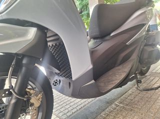Piaggio Beverly 400 2025 HPE S-thumb-25
