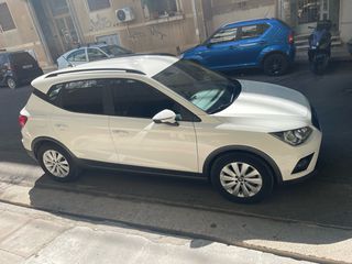 Seat Arona 2019 TGI-thumb-1