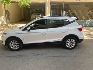 Seat Arona 2019 TGI-thumb-4
